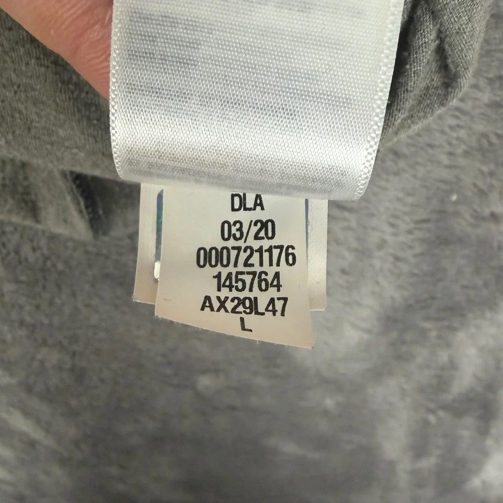 The North Face T-Shirt Women L Gray Bear Mountain Graphic Short Sleeve Crewneck - Picture 8 of 10